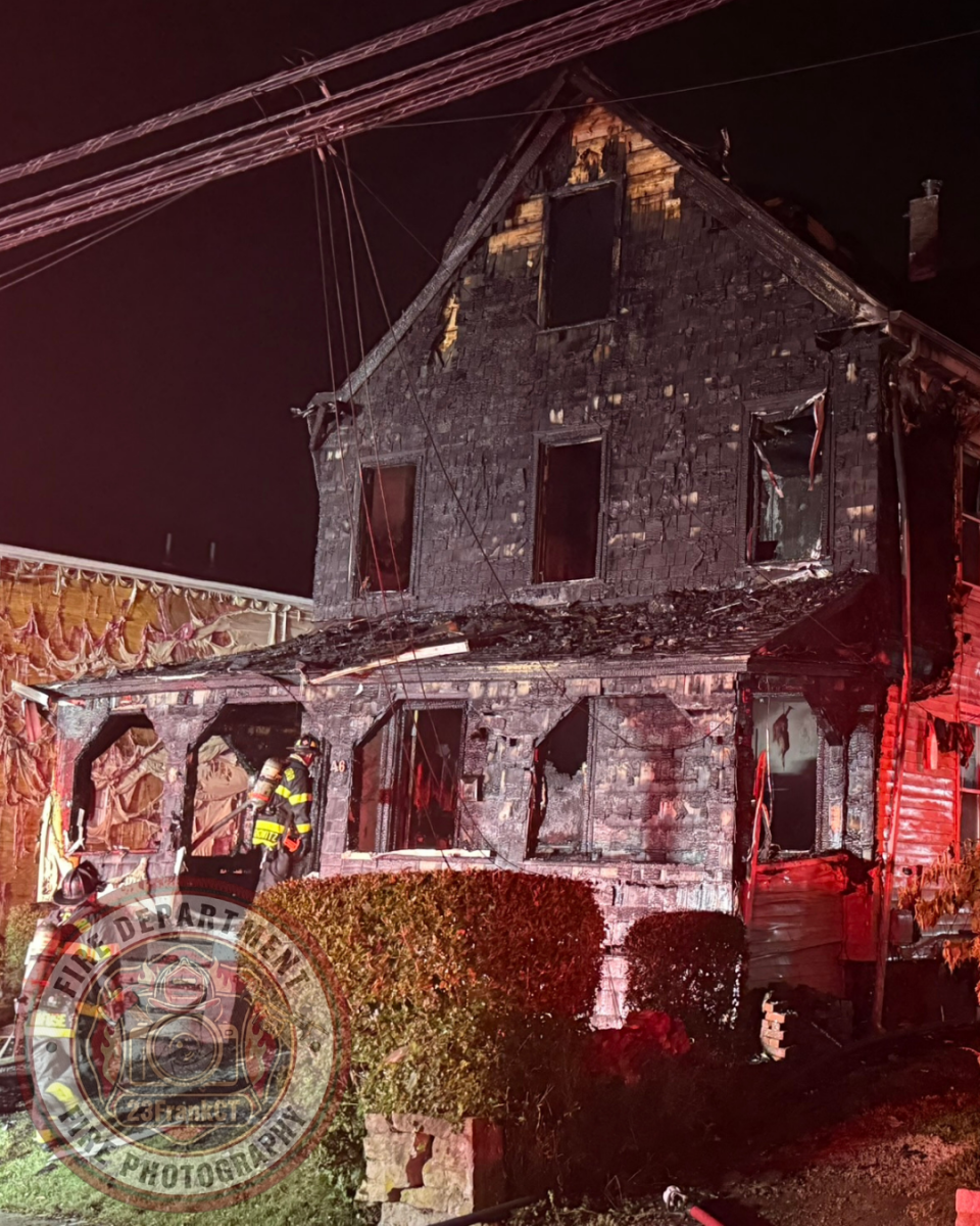NEW LONDON, Conn. (July 15, 2026) — 23FrankCT was on scene as the New London Fire Department responded to a reported structure fire on Colman Street at approximately 10:27 p.m. Arriving crews encountered heavy fire conditions and quickly initiated an aggressive fire attack.
Due to the volume of fire, a second alarm was transmitted, bringing additional personnel to the scene, including off-duty New London firefighters and several mutual aid departments.
Firefighters successfully contained the fire to the primary structure, preventing the flames from extending to neighboring buildings despite significant damage to the home.
Two occupants were transported to a local hospital with minor injuries. Four residents were displaced as a result of the fire.
No firefighters were injured during suppression operations.
The cause of the fire remains under investigation by the New London Fire Investigation Team. NEW LONDON, Conn. (July 15, 2026) — 23FrankCT was on scene as the New London Fire Department responded to a reported structure fire on Colman Street at approximately 10:27 p.m. Arriving crews encountered heavy fire conditions and quickly initiated an aggressive fire attack.
Due to the volume of fire, a second alarm was transmitted, bringing additional personnel to the scene, including off-duty New London firefighters and several mutual aid departments.
Firefighters successfully contained the fire to the primary structure, preventing the flames from extending to neighboring buildings despite significant damage to the home.
Two occupants were transported to a local hospital with minor injuries. Four residents were displaced as a result of the fire.
No firefighters were injured during suppression operations.
The cause of the fire remains under investigation by the New London Fire Investigation Team.